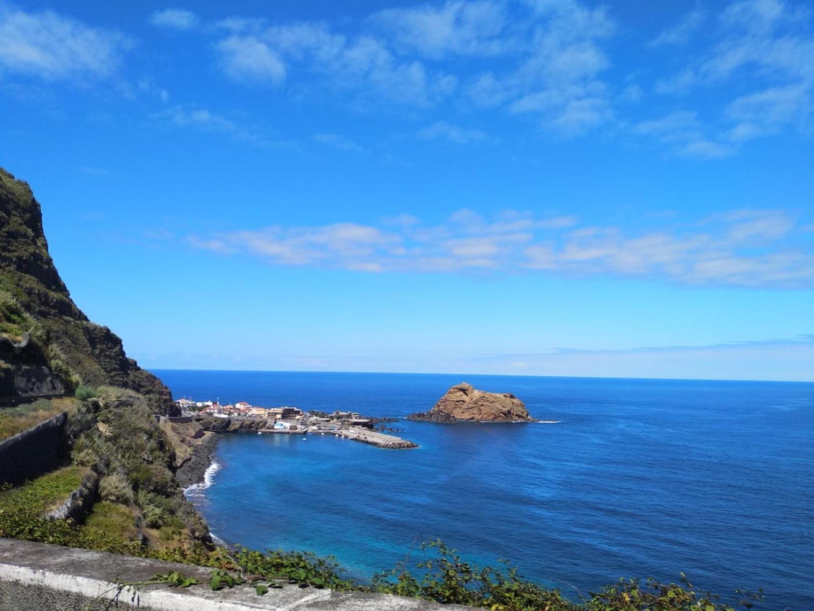 Fisherman'S House Porto Moniz Exterior photo